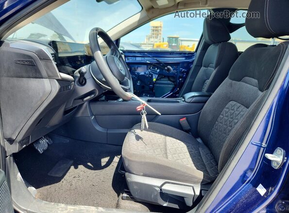 3N8AP6CA5SL313501 2025 NISSAN KICKS Blue Widok wnętrza z przodu