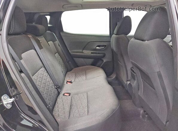 3N8AP6CA6SL428639 2025 NISSAN KICKS Black Вид задньої частини салону