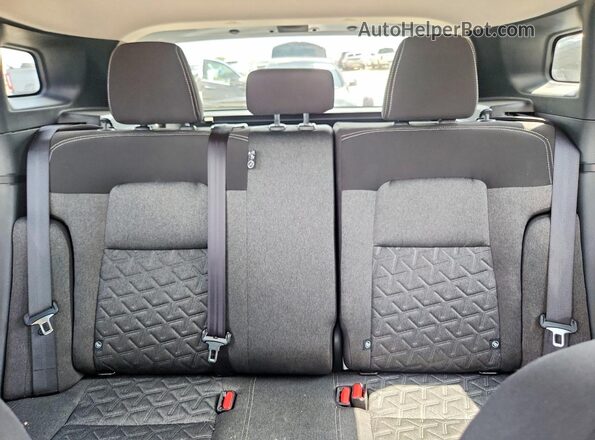3N8AP6CA9SL334982 2025 NISSAN KICKS White უკანა სავარძლების ხედი