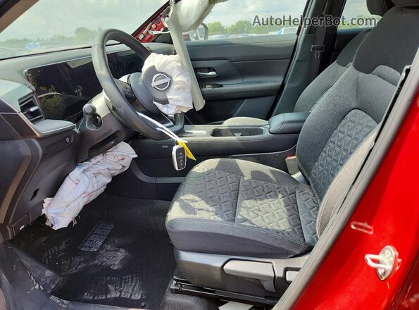 3N8AP6CA9SL443040 2025 NISSAN KICKS Red Vista interior delantera