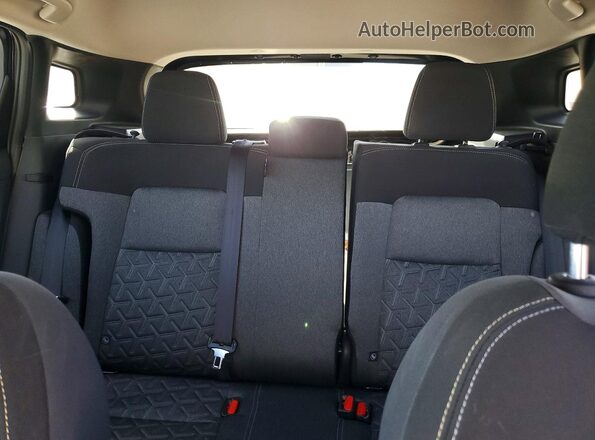 3N8AP6CA9SL443314 2025 NISSAN KICKS Черный Вид задних сидений