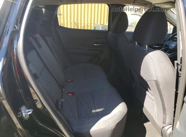 3N8AP6CA9SL443314 2025 NISSAN KICKS Черный Вид задней части салона