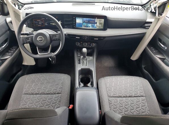 3N8AP6CB1SL372022 2025 NISSAN KICKS White Vista del salpicadero