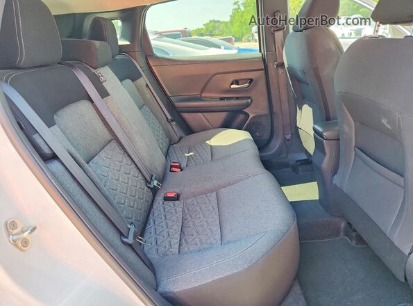 3N8AP6CB2SL319149 2025 NISSAN KICKS Белый Вид задней части салона