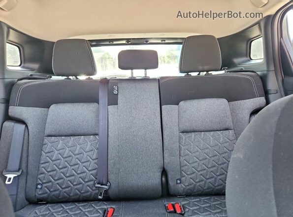 3N8AP6CBXTL351042 2026 NISSAN KICKS Серый Вид задних сидений
