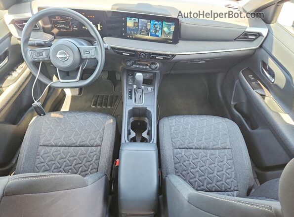3N8AP6CE0TL326922 2026 NISSAN KICKS Black Dashboard view