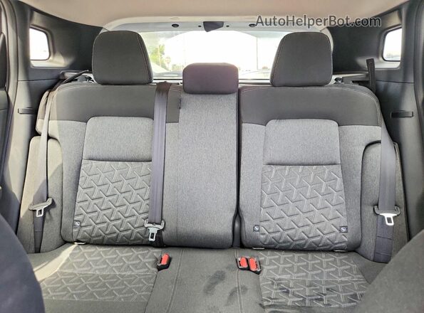 3N8AP6CE4TL337888 2026 NISSAN KICKS White Հետևի նստատեղերի տեսք