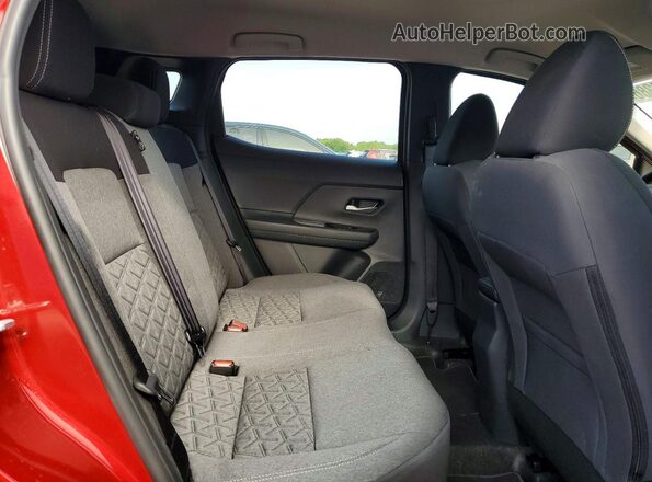 3N8AP6CE6TL339724 2026 NISSAN KICKS Maroon Widok tylnych siedzeń