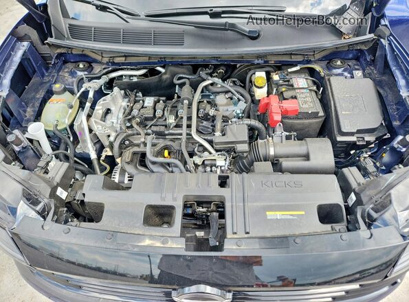 3N8AP6CE6TL386638 2026 NISSAN KICKS Синий Вид задней части салона