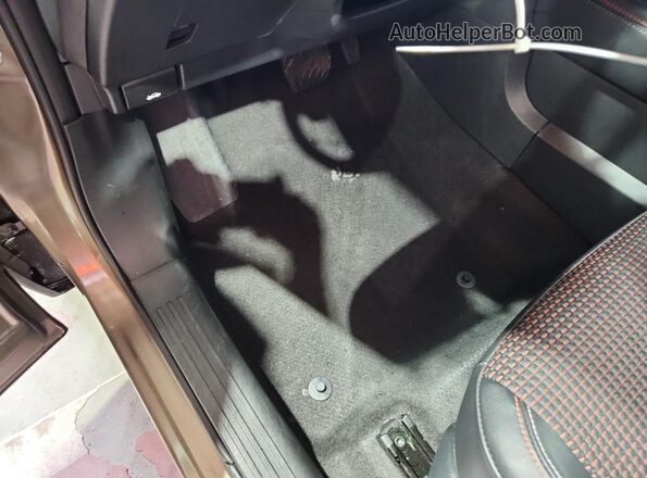 3N8AP6DA1TL384968 2026 NISSAN KICKS Коричневый 