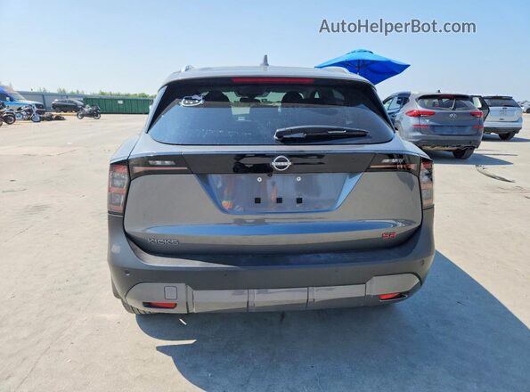3N8AP6DA6SL438151 2025 NISSAN KICKS Серый Вид сзади