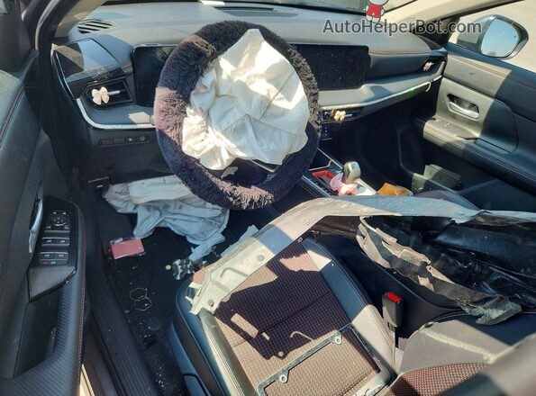 3N8AP6DA6SL438151 2025 NISSAN KICKS Серый Вид панели приборов