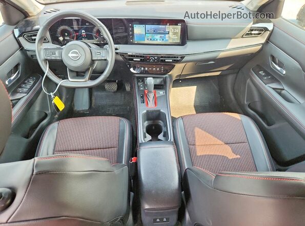 3N8AP6DB2SL309400 2025 NISSAN KICKS Black Առջևի վահանակի տեսք