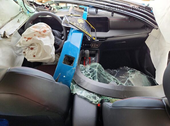 3N8AP6DB6TL325231 2026 NISSAN KICKS Blue Widok deski rozdzielczej