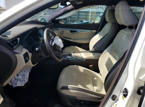 3PCAJ5M11KF105877 2019 INFINITI QX50 White Front interior view