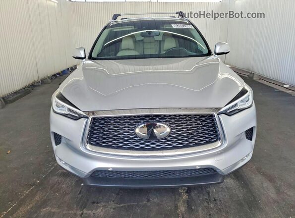 3PCAJ5M1XKF108860 2019 INFINITI QX50 Silver Front view