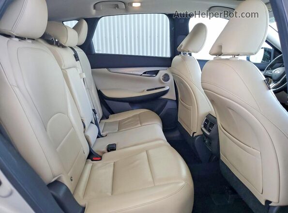 3PCAJ5M1XKF108860 2019 INFINITI QX50 Silver Rear interior view