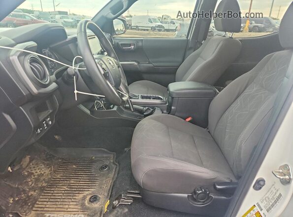3TMAZ5CN7HM038350 2017 TOYOTA TACOMA White Front interior view