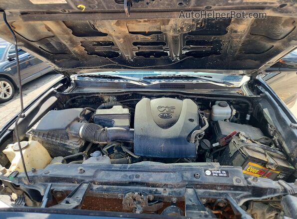 3TMCZ5AN2GM012622 2016 TOYOTA TACOMA Black უკანა სალონის ხედი