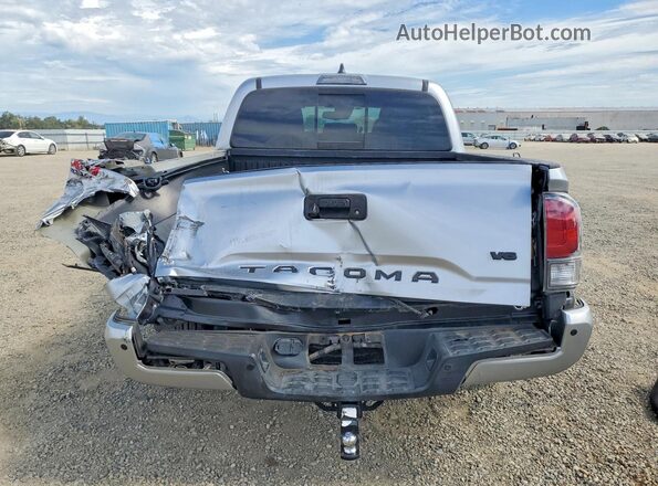 3TMCZ5AN3NM469744 2022 TOYOTA TACOMA Silver Հետևի տեսք