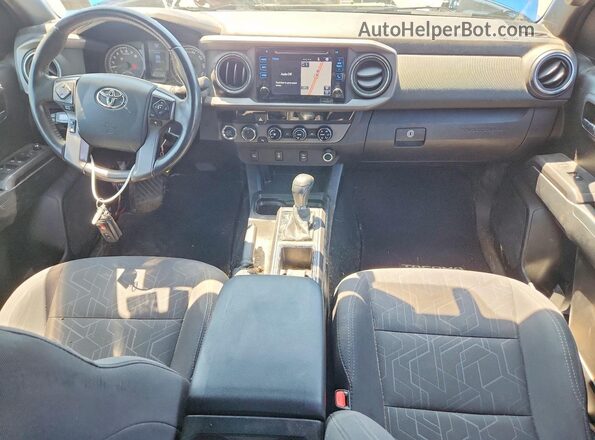 3TMCZ5AN5HM081144 2017 TOYOTA TACOMA Blue Vista del salpicadero