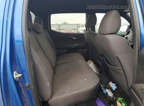 3TMCZ5AN5JM133569 2018 TOYOTA TACOMA Синий Вид задних сидений