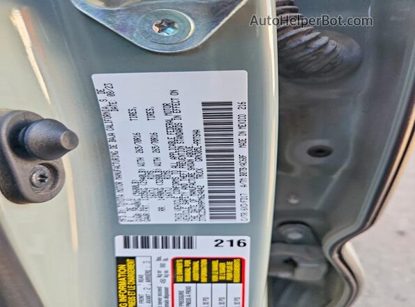 3TMCZ5AN9PM624042 2023 TOYOTA TACOMA Gray Շարժիչի բաժամունքի տեսք