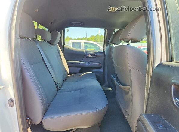 3TMCZ5ANXGM024808 2016 TOYOTA TACOMA White Вид задніх сидінь