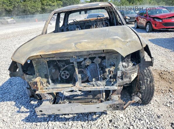 3TMCZ5ANXJM143787 2018 TOYOTA TACOMA Пожар Вид спереди