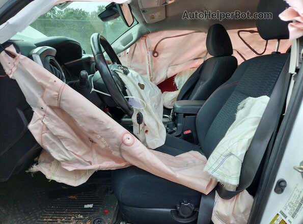 3TMDZ5BN1JM045850 2018 TOYOTA TACOMA Белый Вид салона спереди