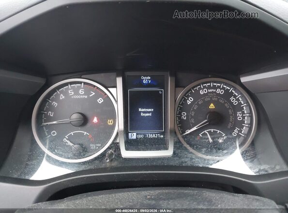 3TMDZ5BN2KM073786 2019 TOYOTA TACOMA White Vista de los asientos traseros