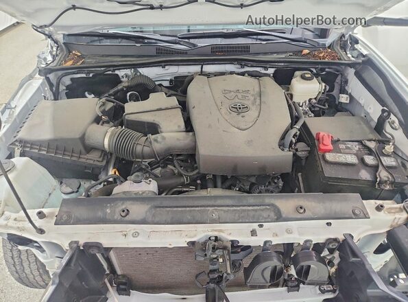 3TMDZ5BN2PM166928 2023 TOYOTA TACOMA White Vista interior trasera
