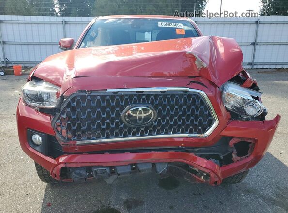 3TMDZ5BN3JM044232 2018 TOYOTA TACOMA Red Դիմացի տեսք