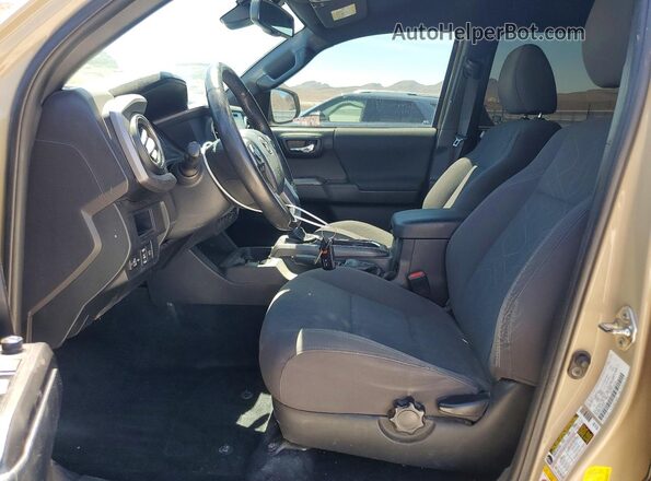 3TMDZ5BN4JM038424 2018 TOYOTA TACOMA Tan წინა სალონის ხედი