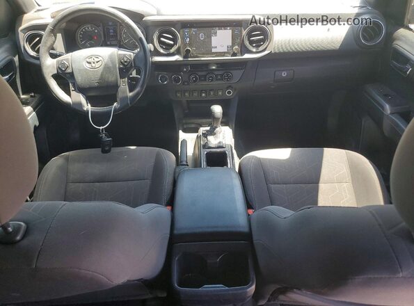 3TMDZ5BN4JM038424 2018 TOYOTA TACOMA Tan წინა პანელის ხედი
