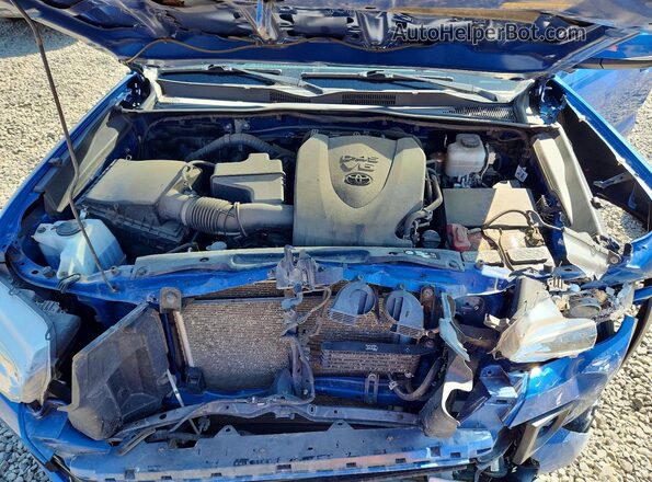3TMDZ5BN9HM018616 2017 TOYOTA TACOMA Blue Widok wnętrza z tyłu