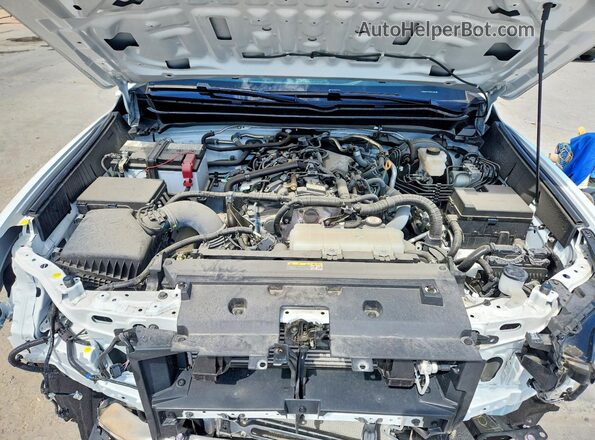 3TMKB5FN2RM016732 2024 TOYOTA TACOMA Белый Вид задней части салона