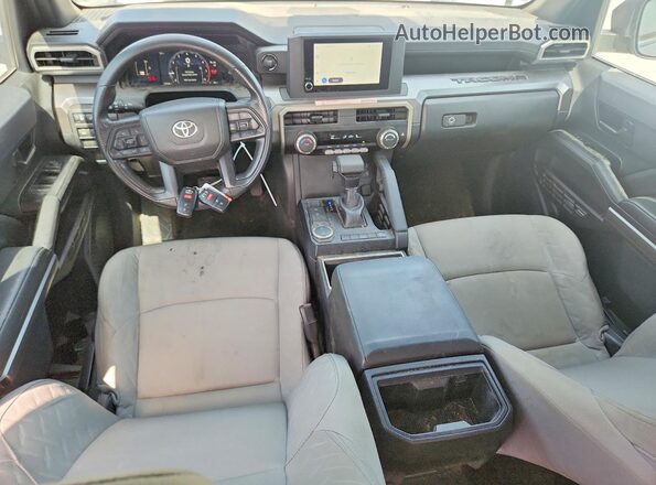 3TMKB5FN3SM042018 2025 TOYOTA TACOMA Gray Dashboard view