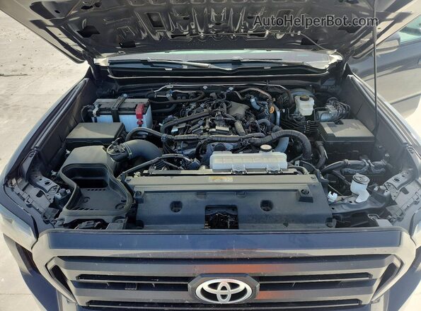 3TMKB5FN3SM042018 2025 TOYOTA TACOMA Gray Rear interior view