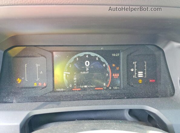 3TMKB5FN7SM051238 2025 TOYOTA TACOMA Silver Instrument cluster view