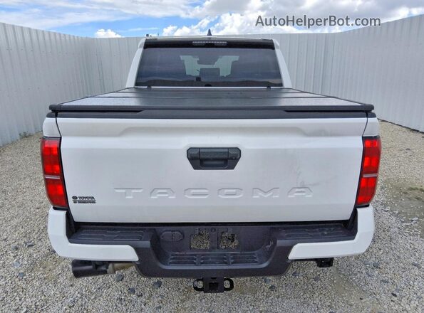 3TMKB5FNXRM014503 2024 TOYOTA TACOMA White უკანა ხედი