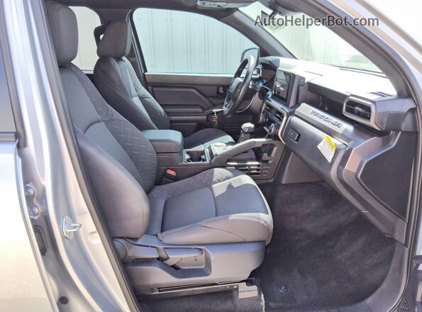 3TMKB5FNXSM031114 2025 TOYOTA TACOMA Silver Вид наклейки з VIN-кодом