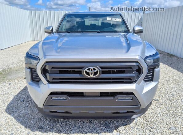 3TMKB5FNXSM031114 2025 TOYOTA TACOMA Silver Вид спереду