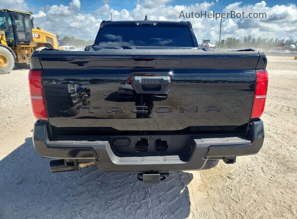3TMKB5FNXSM042341 2025 TOYOTA TACOMA Black Widok z tyłu