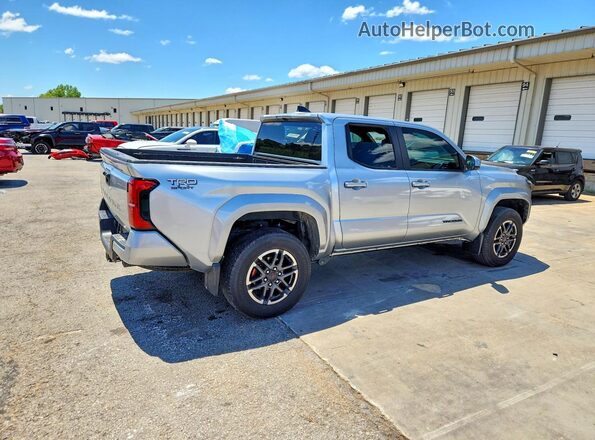 3TMLB5JN1SM178465 2025 TOYOTA TACOMA Silver Հետևի աջ
