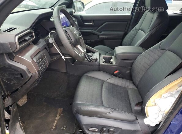 3TMLB5JN5RM064236 2024 TOYOTA TACOMA Blue Widok wnętrza z przodu