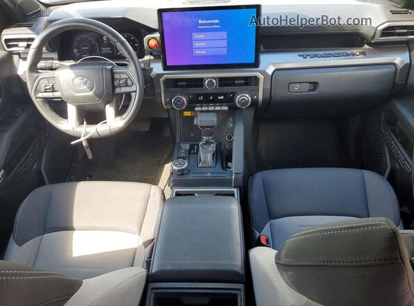 3TMLB5JN5SM106247 2025 TOYOTA TACOMA Gray Vista del salpicadero