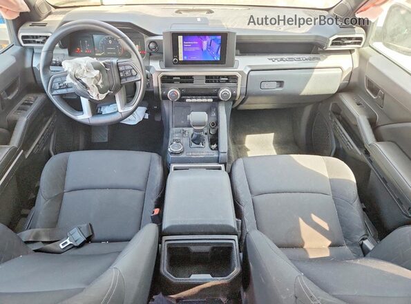 3TMLB5JN6RM042701 2024 TOYOTA TACOMA Серый Вид панели приборов