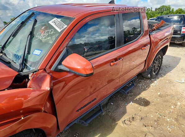 3TMLB5JN8SM095650 2025 TOYOTA TACOMA Orange Vista interior delantera