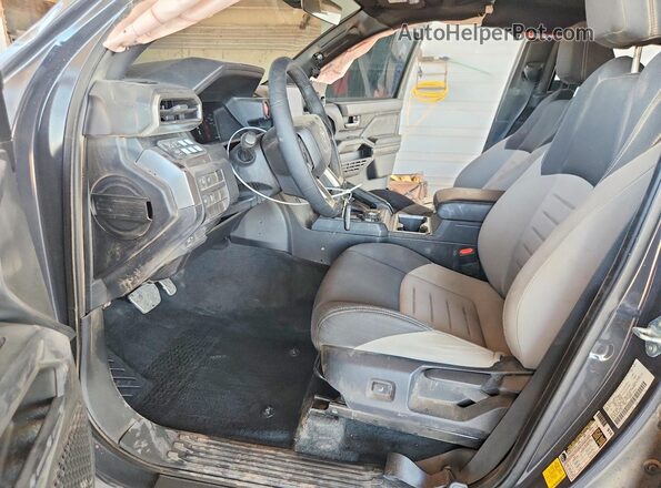 3TMLB5JN9RM051988 2024 TOYOTA TACOMA Black Vista interior delantera